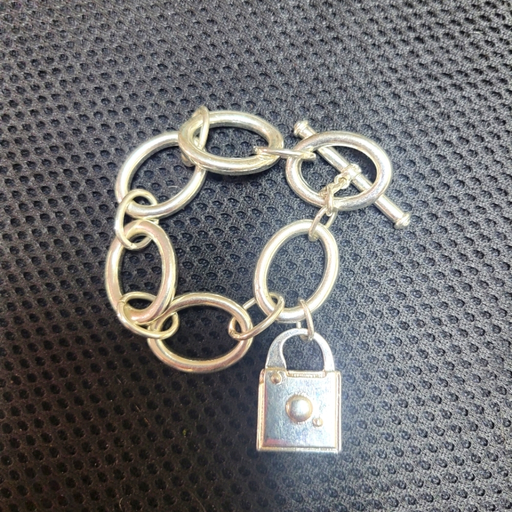 Ralph Lauren chunky chain lock bracelet G2